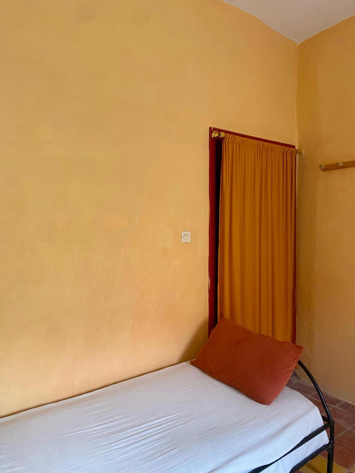 Dar Relax Hostel, Gorges de Todra Tinghir Exterior foto